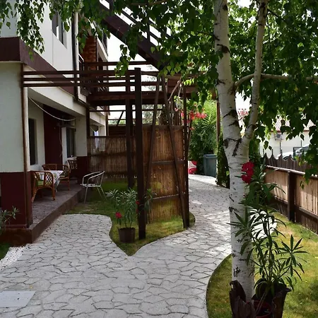 Tudor Mamaia Nord Guest house Navodari